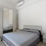 Дом отдыха Viareggio Apartments Виареджо