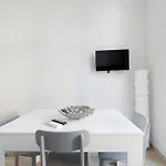 Viareggio Apartments Виареджо