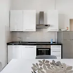 Дом отдыха Viareggio Apartments *