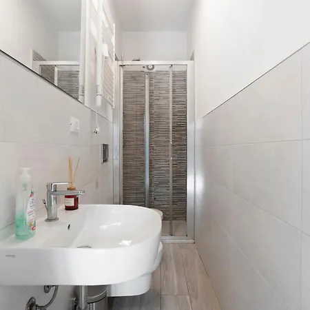 Viareggio Apartments Βιαρέτζιο